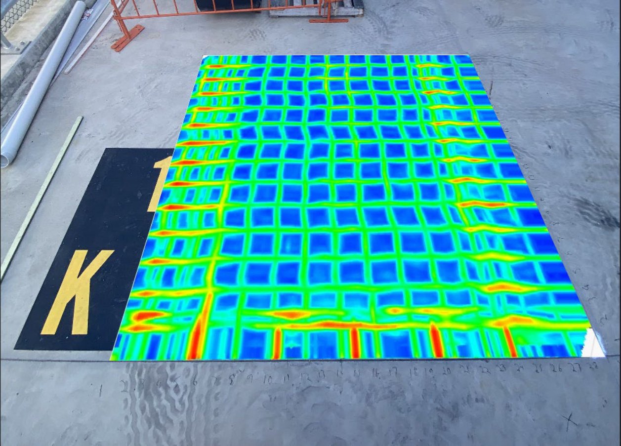 Cross-polarised GPR depth slice showing dense, overlapping reinforcement mesh in a slab